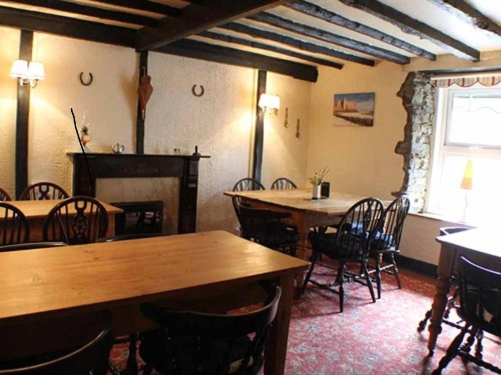 Afon Duad Inn Cwm-Duad Rom bilde